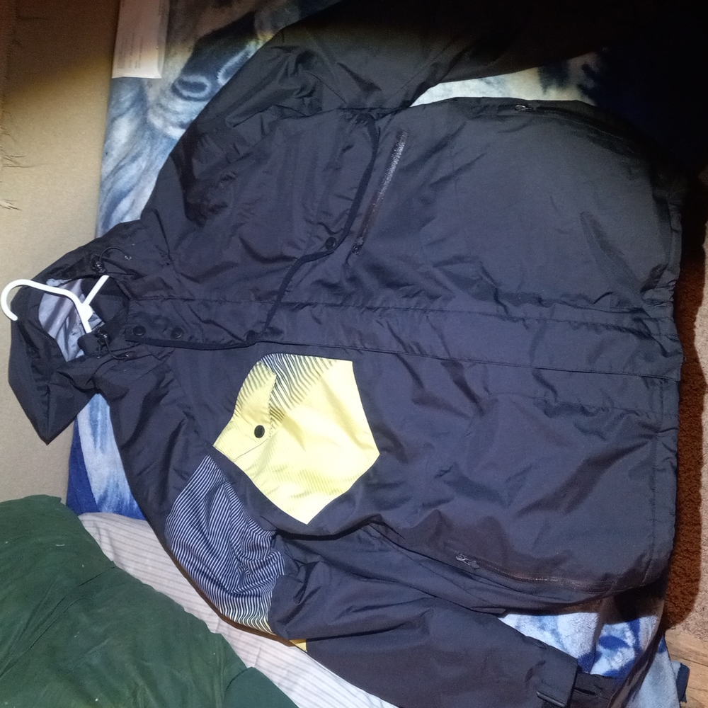 Body Glove snowboard jacket XL (like new)